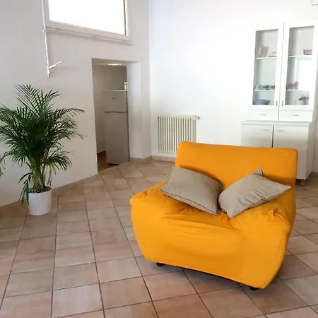 3 Bedrooms With Shared Pool Enclosed Garden And Wifi At 5 Km Away From The Beach Apartment